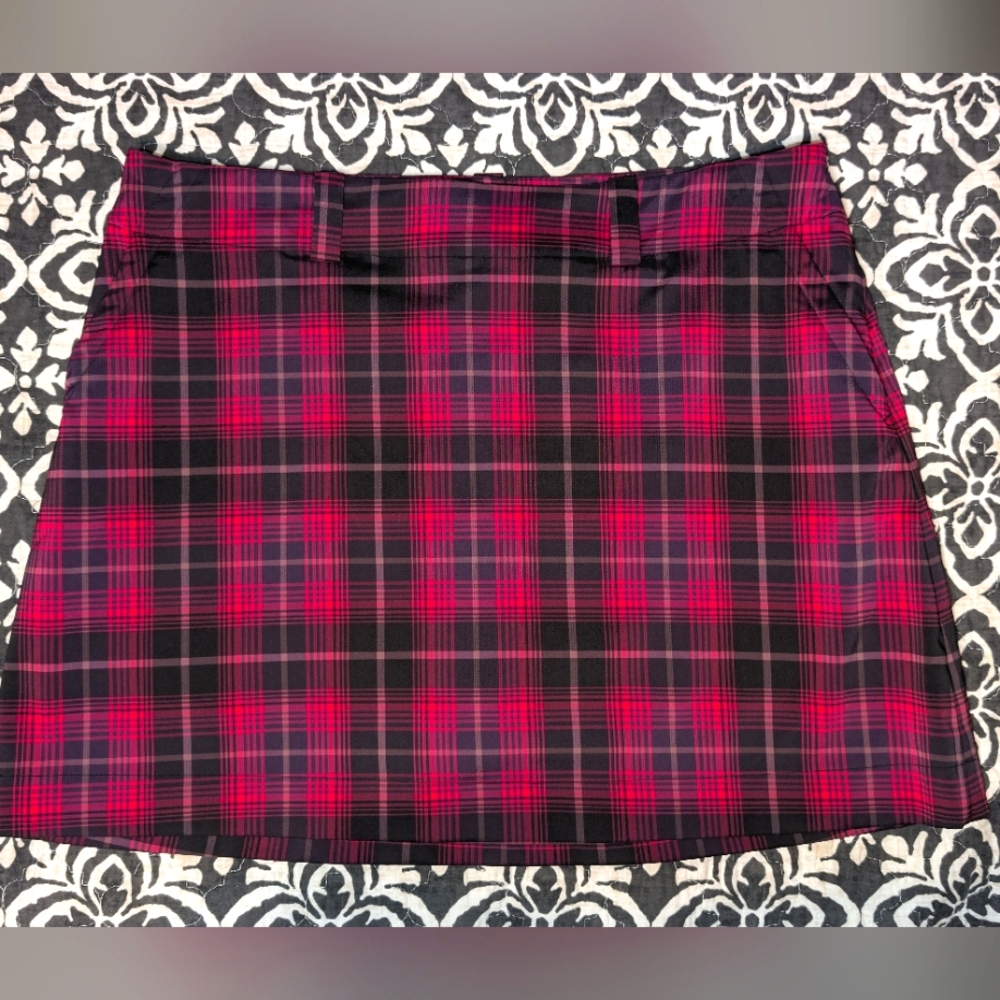 16 Nike Golf Pink & Black Plaid Skirt - Picture 1 of 3